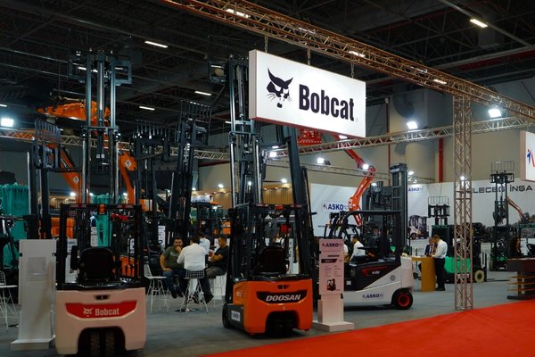 Fuar Projesi Bobcat 1